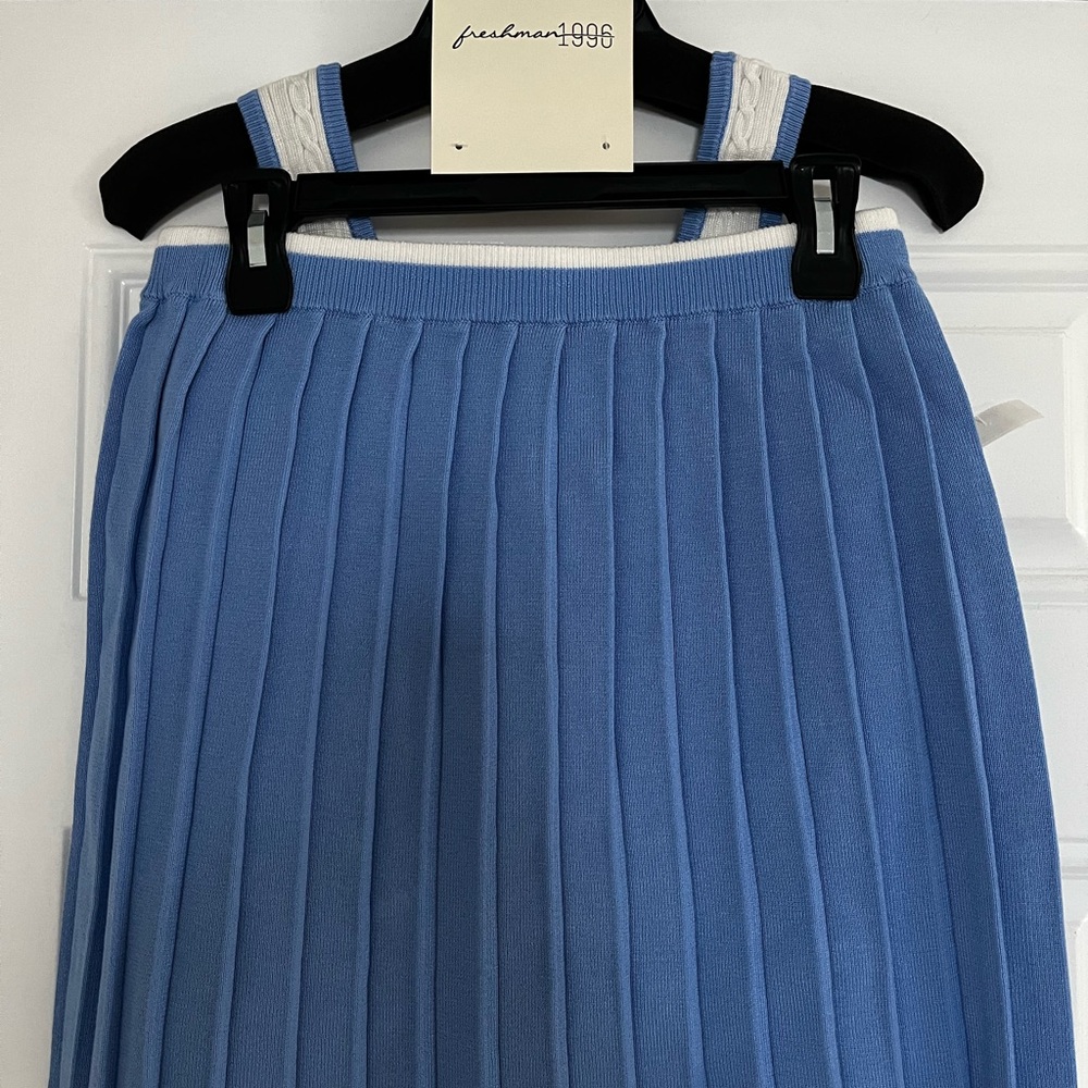 Chic Freshman White and Blue Cable Knit Ensemble - Picture 6 of 7